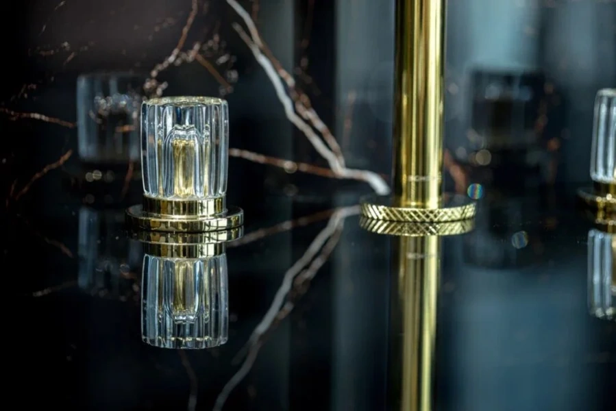 Смеситель для раковины Boheme Elegante золото 152-G-EL (детальная фотография), золото