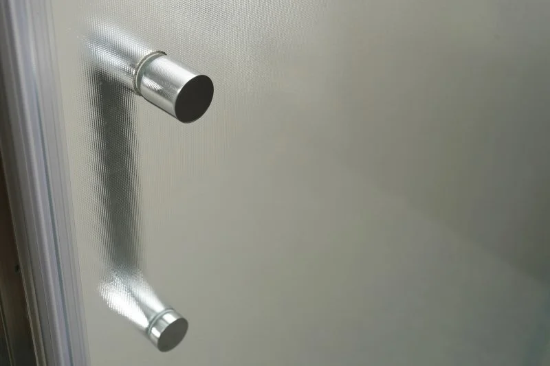 Душевой уголок BelBagno Uno-195 95х95 см стекло рифленое UNO-195-A-2-95-P-Cr (детальная фотография), хром