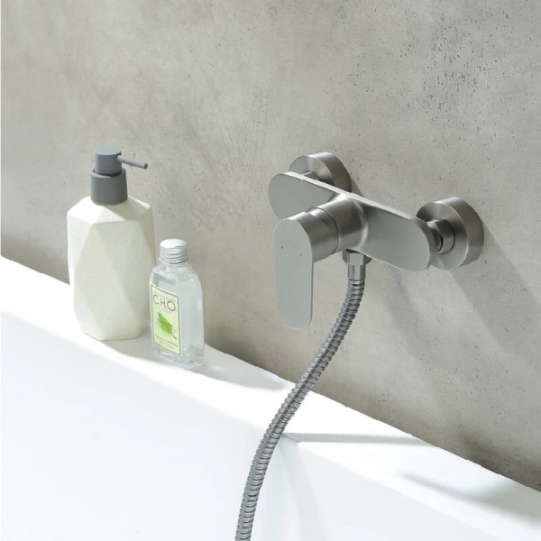 Смеситель для душа Акватек Ника оружейная сталь AQ1860BGM (детальная фотография), из латуни, округлая форма