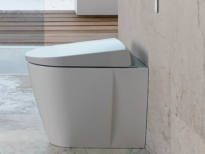 Унитаз напольный с бидеткой Geberit AquaClean Sela 146.175.11.1 (детальная фотография), белые