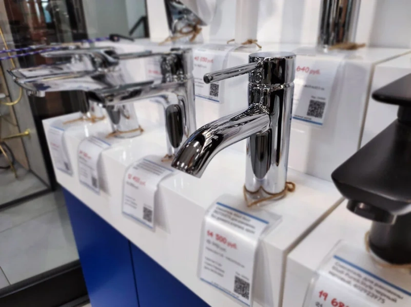 Смеситель для раковины Kludi Bozz 38272 без донного клапана (детальная фотография), округлая форма