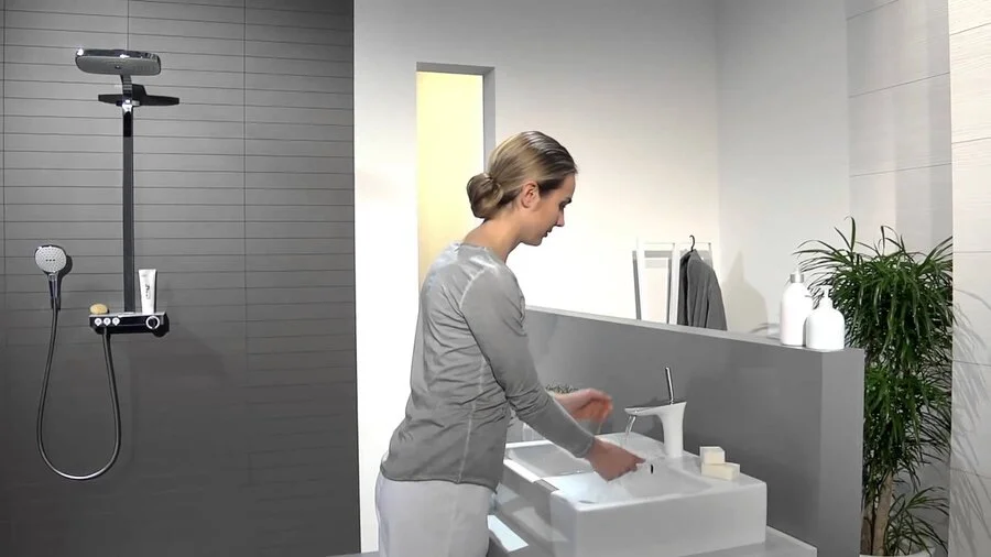 Смеситель для раковины Hansgrohe PuraVida 15081 (детальная фотография), хром