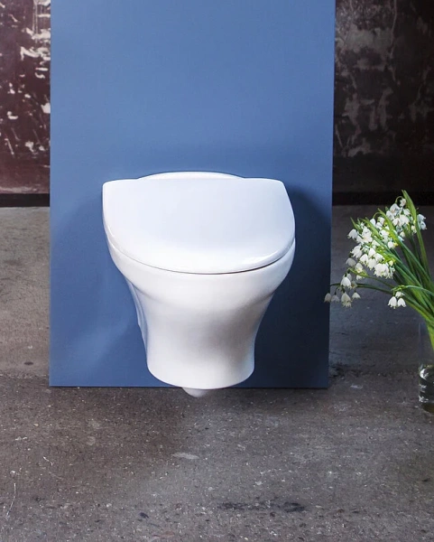 Унитаз подвесной безободковый с покрытием С+ Gustavsberg Estetic GB1183300R1030 (детальная фотография), с микролифтом