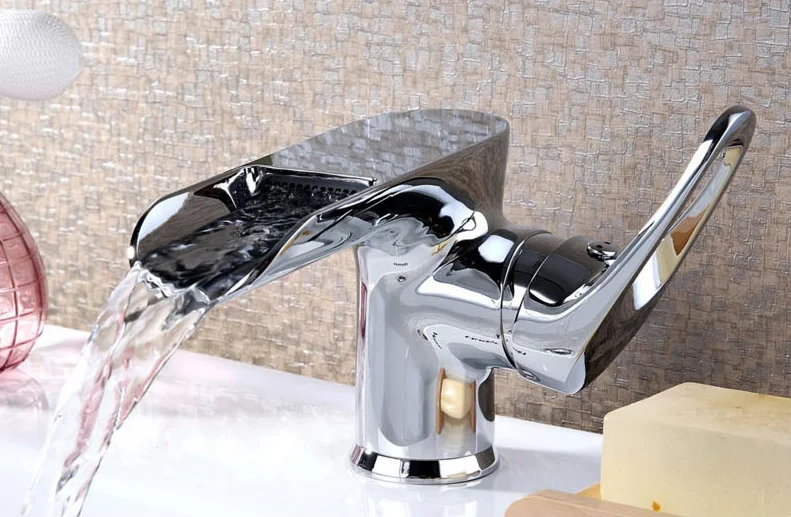 Смеситель для раковины Lemark Omega LM3146C (детальная фотография), для раковины