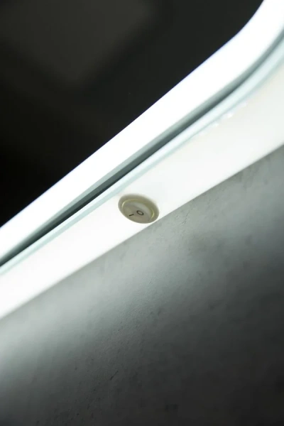 Зеркало с подсветкой BelBagno Spc 50 см с кнопочным выключателем SPC-GRT-500-800-LED-BTN (детальная фотография), современные, hi-tech