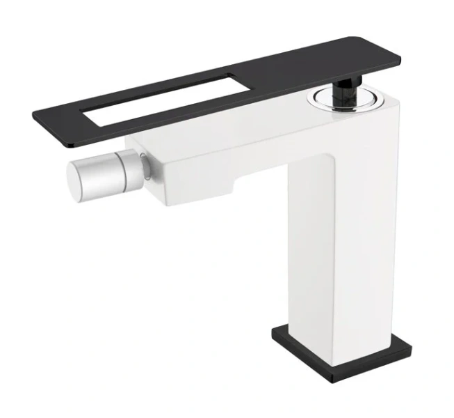 Смеситель для биде Boheme Q 146 латунь (детальная фотография)