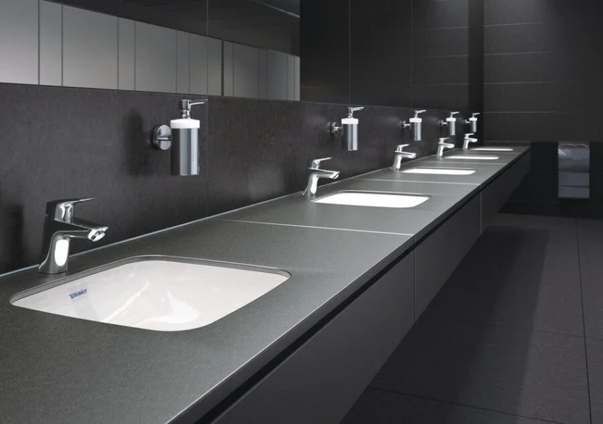 Смеситель для раковины Hansgrohe Logis со сливным клапаном Push-Open 71077000 (детальная фотография), хром