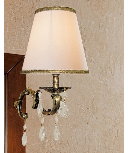 Светильник для ванной, крепление на раму, абажур белого цвета, La Beaute LU10B.S (детальная фотография), по запросу