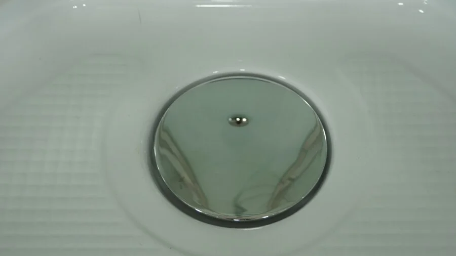 Душевая кабина Timo Ilma 100х100 см черная ILMA701 (детальная фотография), угловые, с сауной (баней), без гидромассажа, c тропическим душем, без крыши