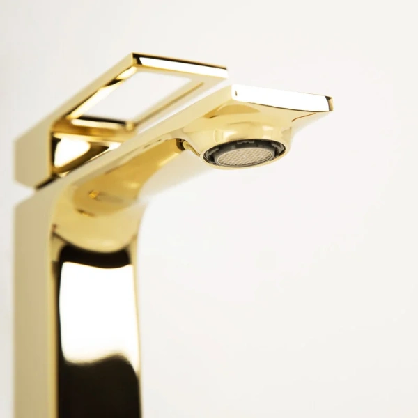 Смеситель для раковины BelBagno Luce золото LUC-LVM-ORO (детальная фотография), на раковину