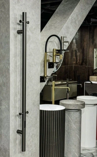 Полотенцесушитель электрический Boheme Uno 12x150 см графит матовый 726-GM (детальная фотография), другие