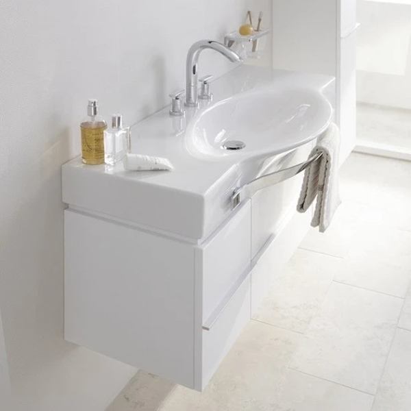 Раковина Laufen Palace 90 см с полотенцедержателем 8.1270.2.000.104.1 (детальная фотография), подвесные, пристенные