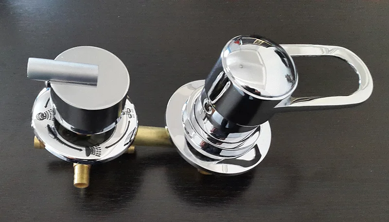 Душевая кабина Niagara Ultra 87х87 см с высоким поддоном 9080134 (детальная фотография), хромированный профиль