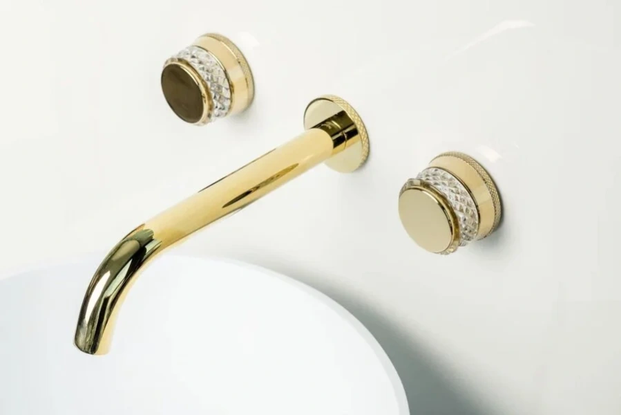 Смеситель для раковины Boheme Aura золото 152-2-G-A (детальная фотография), из латуни, округлая форма