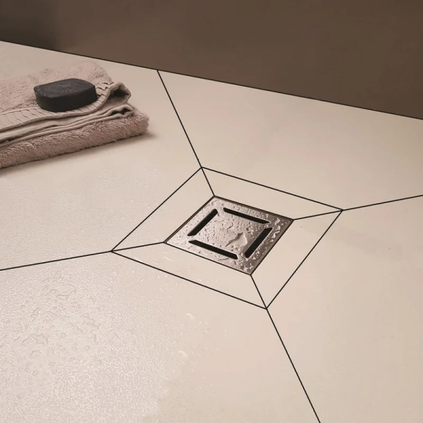 Душевой трап BERGES ZENTRUM Norma 363 15 см с крышкой (детальная фотография), стандартные