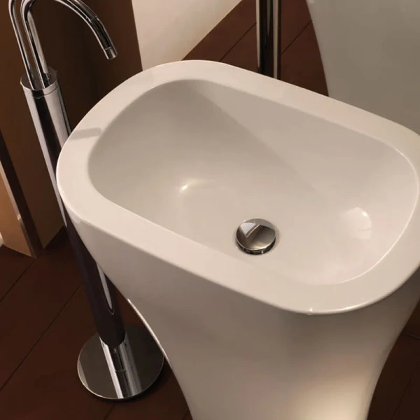 Раковина напольная Kerasan Aquatech отдельностоящая 374201 (детальная фотография), прямоугольной формы