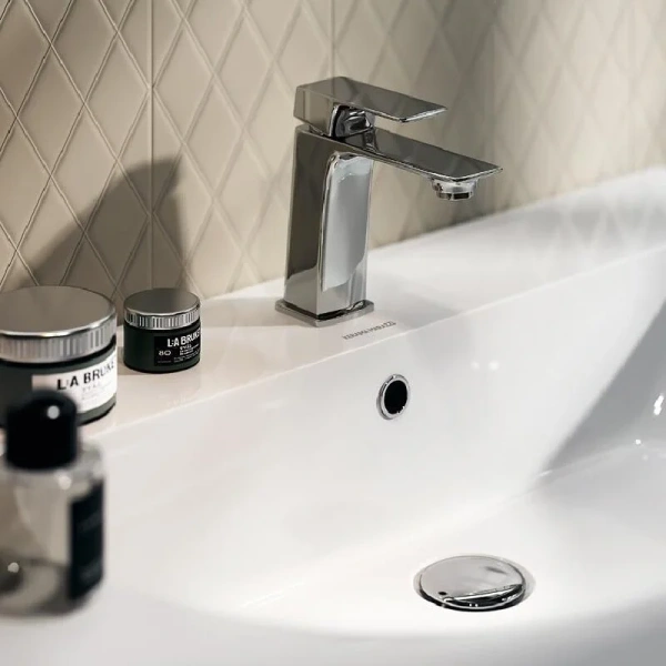 Смеситель для раковины Kerama Marazzi Fioretto без донного клапана V2CR205KM (детальная фотография), современные, hi-tech