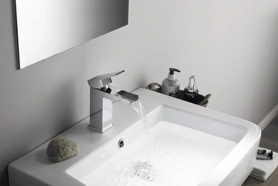 Смеситель для раковины Timo Selene хром 2161/00F (детальная фотография), хром