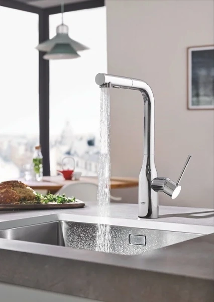 Смеситель для кухни Grohe Essence с вытяжным изливом 30504000 (детальная фотография), современные, hi-tech