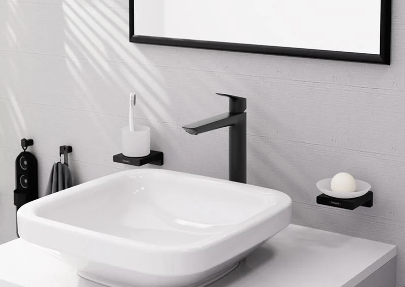 Смеситель для раковины Hansgrohe Logis матовый черный 71257670 (детальная фотография), черные