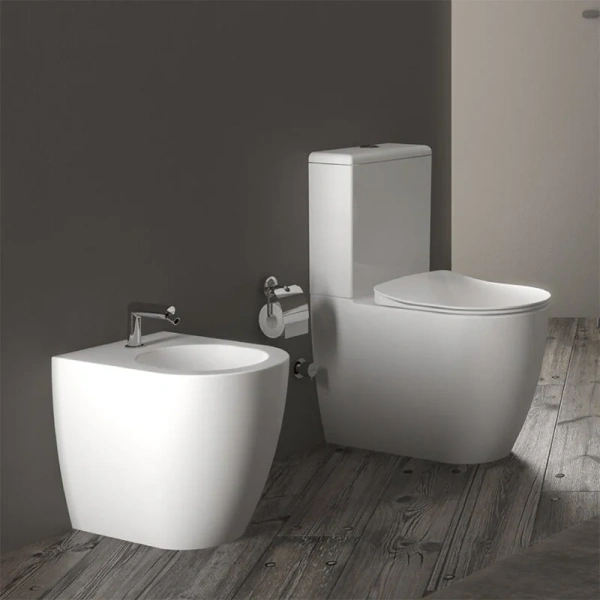 Унитаз компакт Creavit Free FE360-00CB00E-0000 с функцией биде (детальная фотография), с бачком