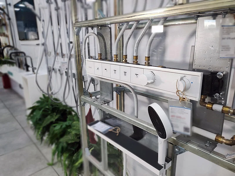 Смеситель для душа Hansgrohe RainSelect для скрытой установки 15384700 (детальная фотография), с термостатом