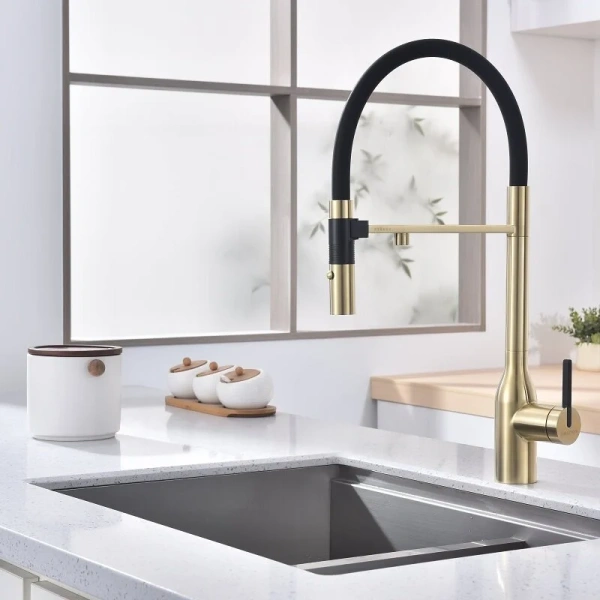 Смеситель для питьевой воды Paulmark Magneto One светлое золото Ma213188-LG (детальная фотография), современные, hi-tech