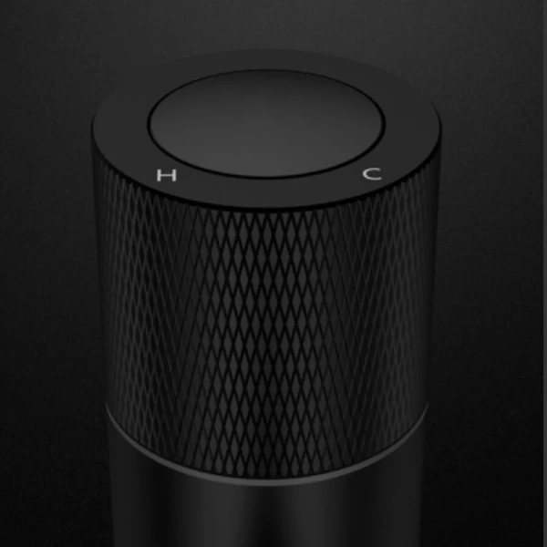 Смеситель для раковины Vincea Desire черный VBF-1D3MB (детальная фотография), с коротким изливом