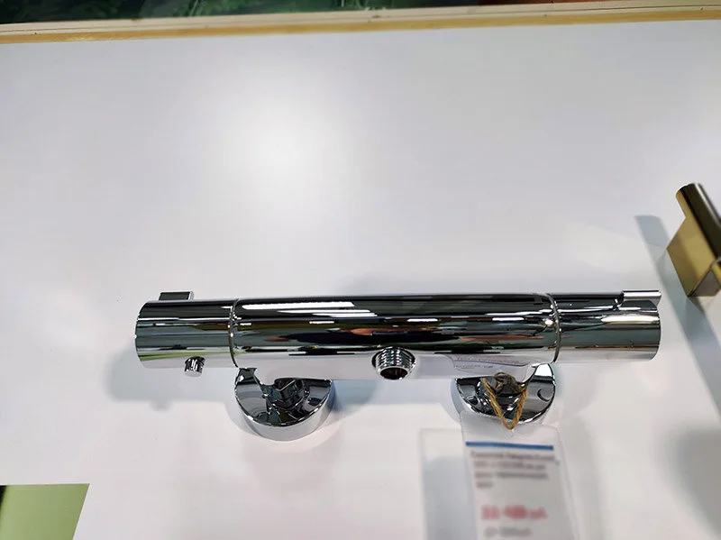 Смеситель для душа Hansgrohe Ecostat 13211000 термостатический (детальная фотография), хром