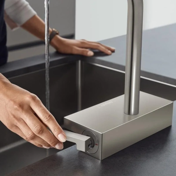 Смеситель для кухни Hansgrohe Aquno Select M81 однорычажный, под сталь 73836800 (детальная фотография), высокие