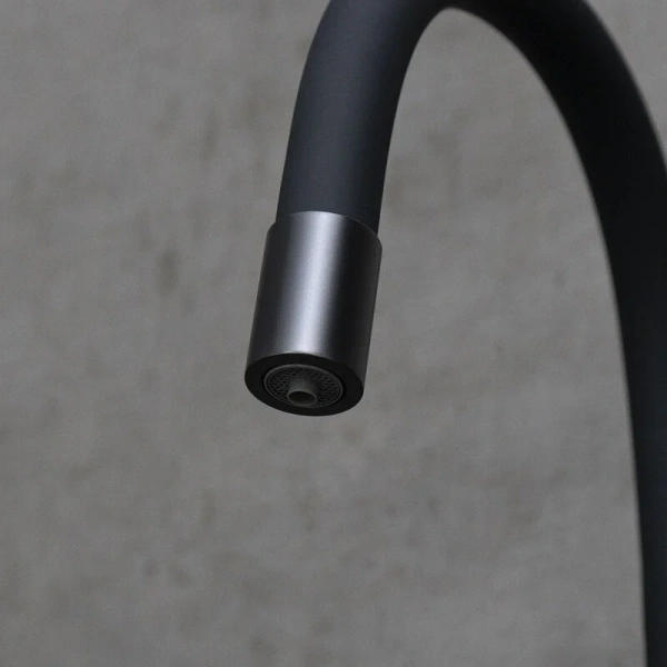 Смеситель для кухни Lemark Expert черный LM5083BL-Black (детальная фотография), черные