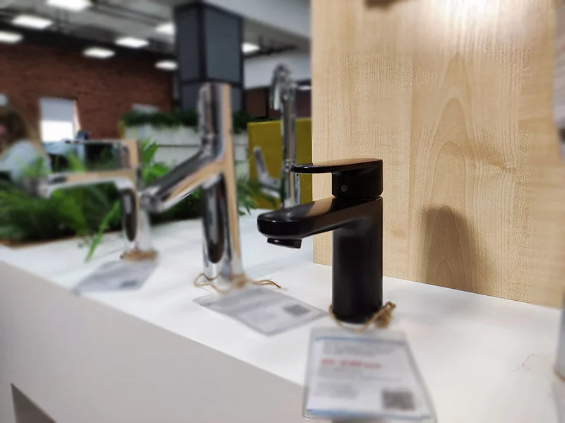 Смеситель для раковины Hansgrohe Vernis Blend черный матовый 71551670 (детальная фотография), современные, hi-tech