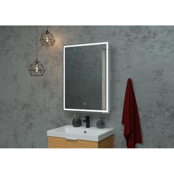 Зеркальный шкаф с подсветкой Misty Алюр 60 см с розеткой (детальная фотография), современные, hi-tech