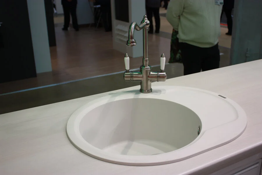 Мойка для кухни Omoikiri Manmaru-62 4993 62 см из материала Artgranit (детальная фотография), врезные