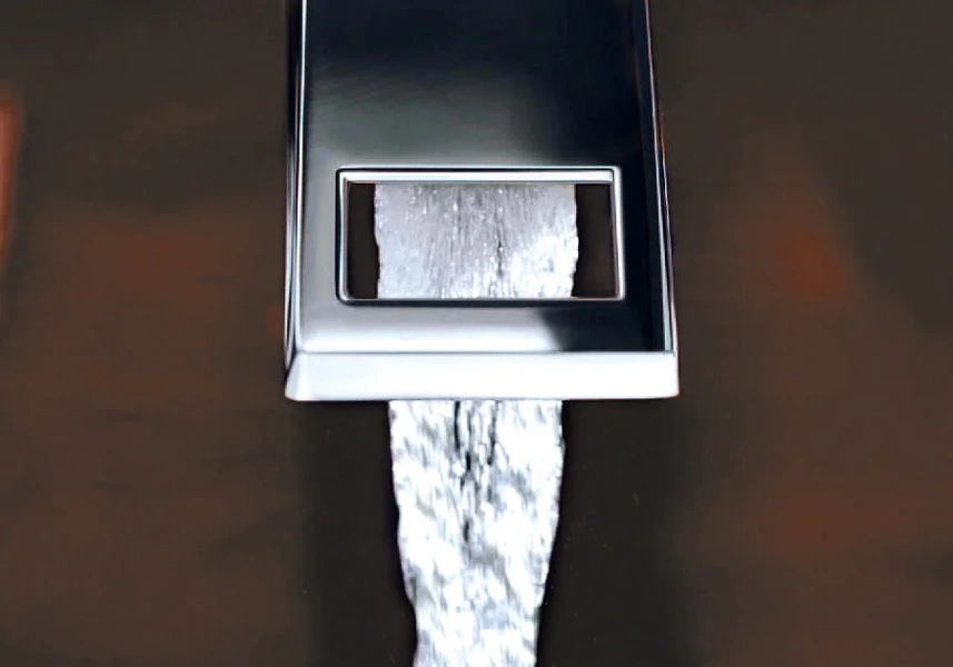 Смеситель для ванны Grohe Allure Brilliant 23119000 (детальная фотография), с 1 монтажным отверстием