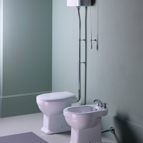 Унитаз с высоким бачком GSI Classic 8710, 8711 белый на высокой трубе (детальная фотография), классические, ретро, круглые