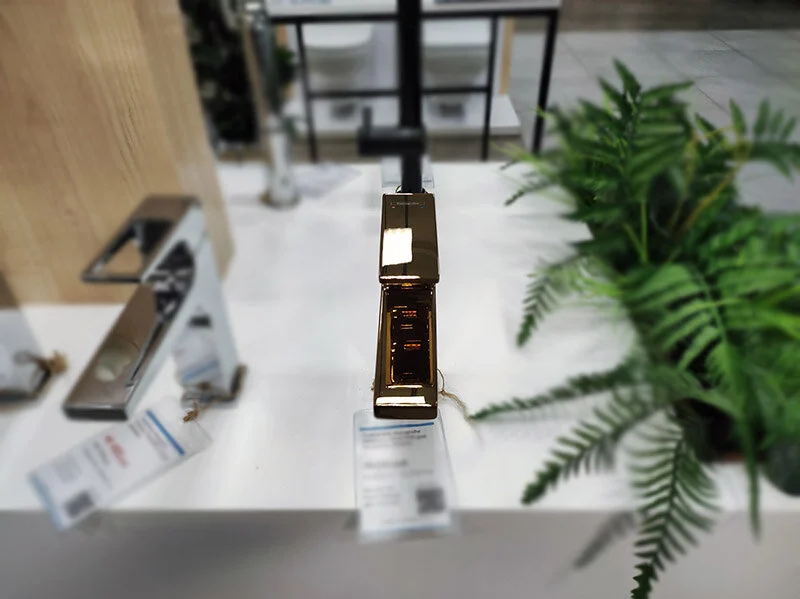 Смеситель для раковины Hansgrohe Metropol полированное золото 32507990 (детальная фотография), в наличии