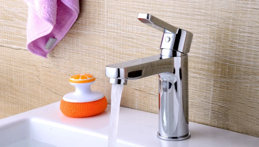 Смеситель для раковины IDDIS Sena однорычажный SENSB00i01 (детальная фотография), для раковины