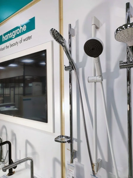 Душевой гарнитур Hansgrohe Raindance Select 26621 с мыльницей (детальная фотография), душевые гарнитуры index_1