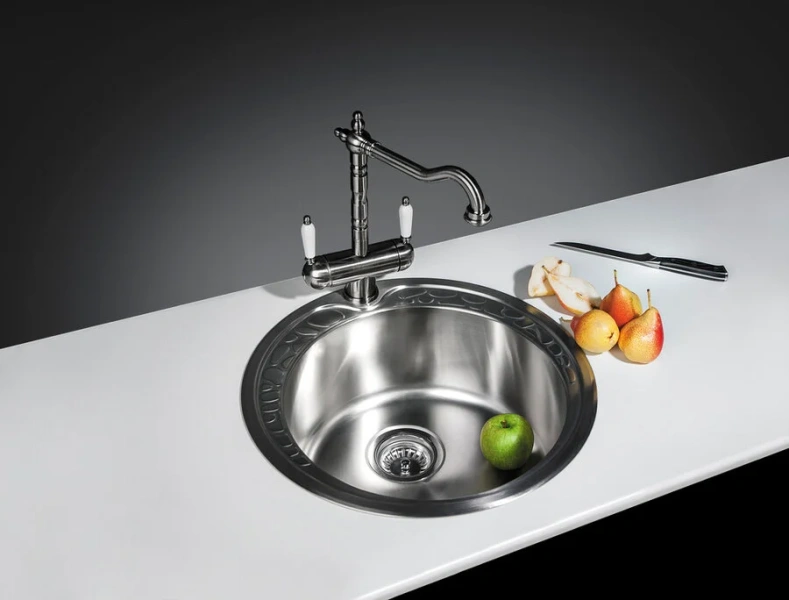 Смеситель для кухни Omoikiri Amagasaki-SI античное серебро 4994045 (детальная фотография), классические, ретро, с элементами керамики, декорированные