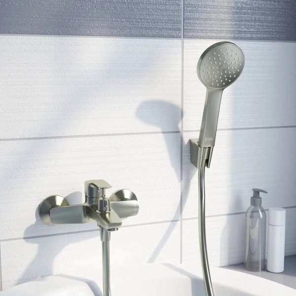 Смеситель для ванны IDDIS Ray сатин RAYBN02i02 (детальная фотография), современные, hi-tech