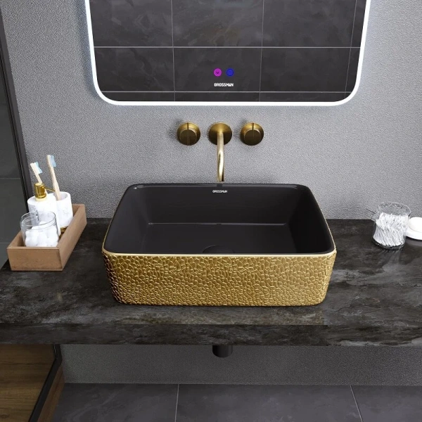 Раковина Grossman Color 48 см золото/черная с текстурой кожи GR-3016GBL (детальная фотография), накладные (на столешницу)
