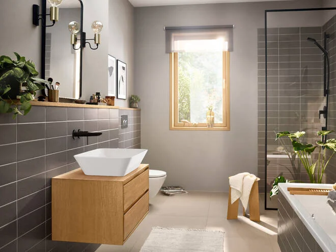 Смеситель для раковины Hansgrohe Rebris 72568670 настенный (детальная фотография), скрытого монтажа, встраиваемые в стену