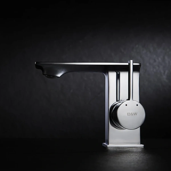 Смеситель для раковины Black&White Universe хром 7100U (детальная фотография), для раковины