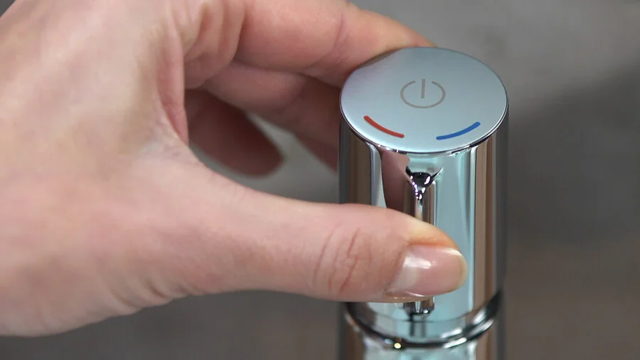 Смеситель для раковины Hansgrohe Talis Select S латунь 72045000 (детальная фотография), на столешницу