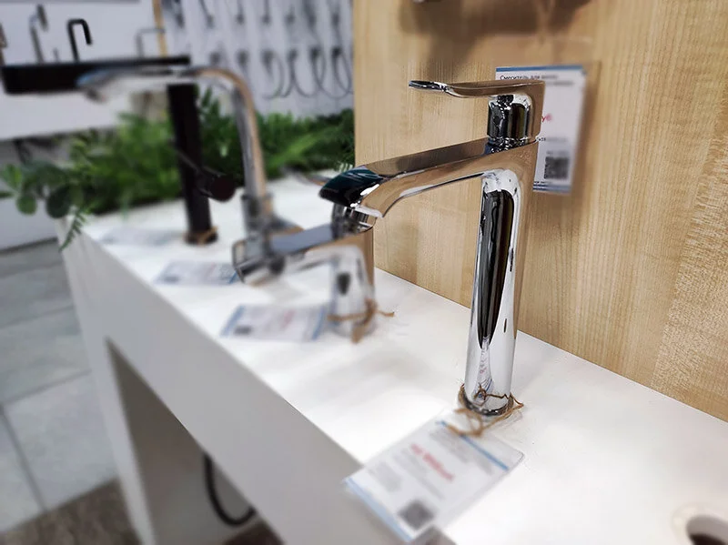 Смеситель для раковины Hansgrohe Metris однорычажный 31183000 (детальная фотография), в наличии