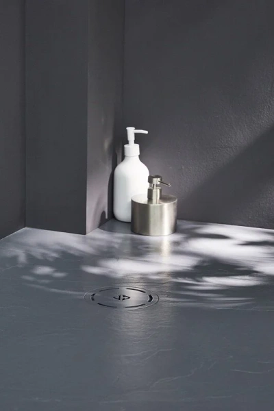 Душевой поддон Jacob Delafon Singulier 90х90 см серый сланец E67033-NAD (детальная фотография), квадратные