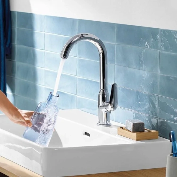 Смеситель для раковины Hansgrohe Novus с поворотным изливом 71126000 (детальная фотография), недорогие, округлая форма, с донным клапаном