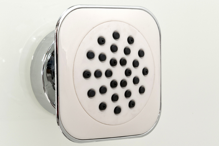 Душевая кабина Deto V 100х100 см средний поддон V1015 (детальная фотография), хромированный профиль