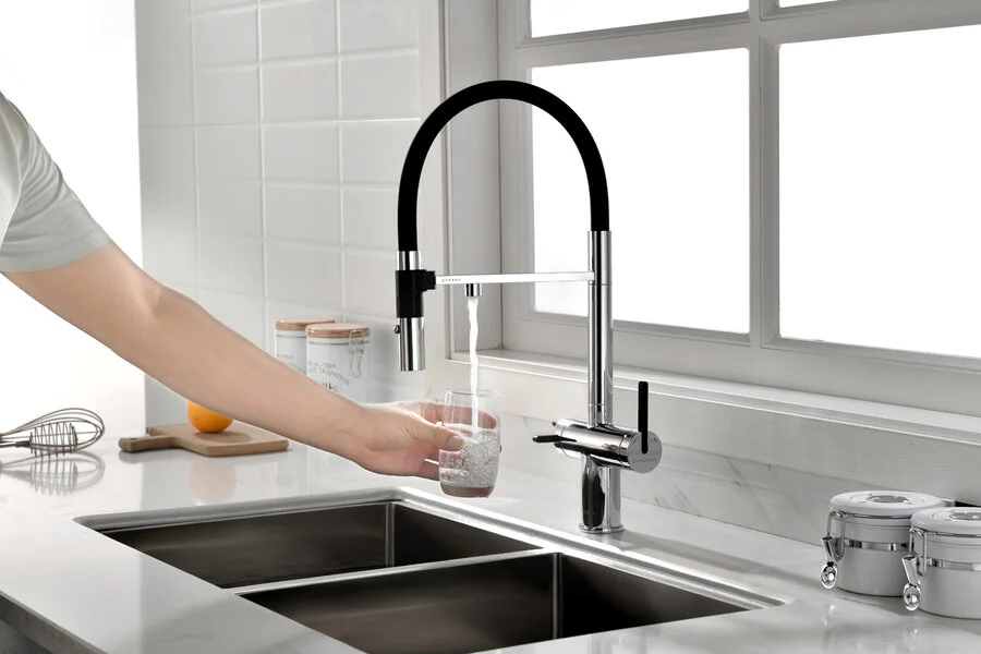 Смеситель для питьевой воды Paulmark Gravity хром Gr213888-CR (детальная фотография), на мойку, на столешницу